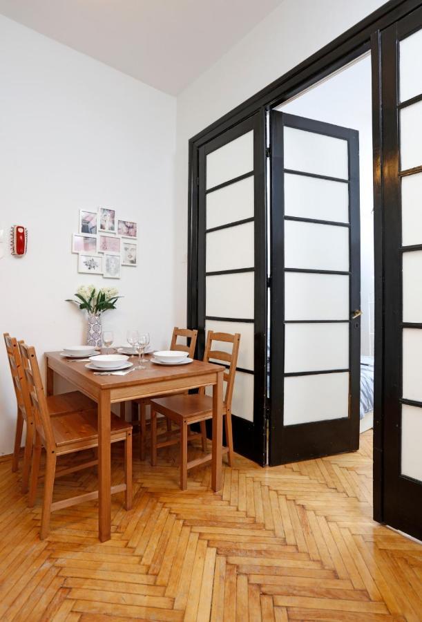 Lovely Apartment With 2 Bedrooms Bucareste Exterior foto